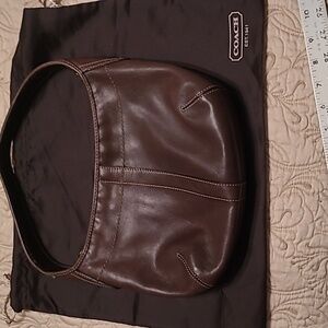 Coach Brown Leather Women's Purse With a Coach Dust Bag